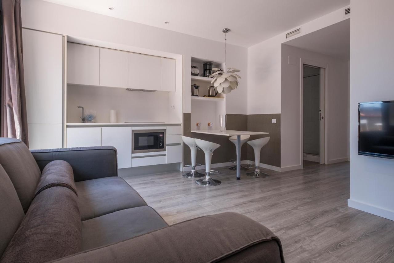 Habitat Apartments Adn Барселона Екстер'єр фото